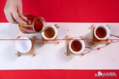 武夷岩茶的“炭焙”与“电焙”有何不同？