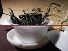 洗茶时，如何操作散茶？