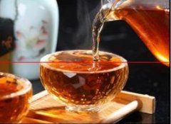 茶叶中的烟熏味是怎么形成的？