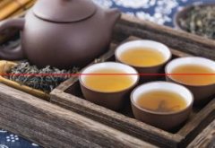 冲泡绿茶，用小瓷壶还是盖碗？
