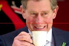 一窥英国王室的精致生活：查尔斯王子与女王的特殊喝茶方式