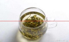 在家存茶的小技巧，让你的绿茶汤色变黄，失去鲜爽滋味