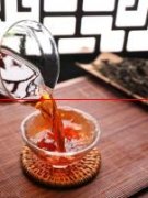 红茶怎么泡才好喝？从选茶、选器和水温四个角度，教你选择红茶