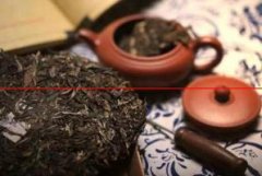 紫砂壶冲泡老茶，到底有哪些好处？