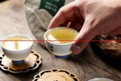 【撬茶】普洱茶的正确打开方式，你知道吗？