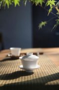 金秋时节，一杯岩茶，锦上添花